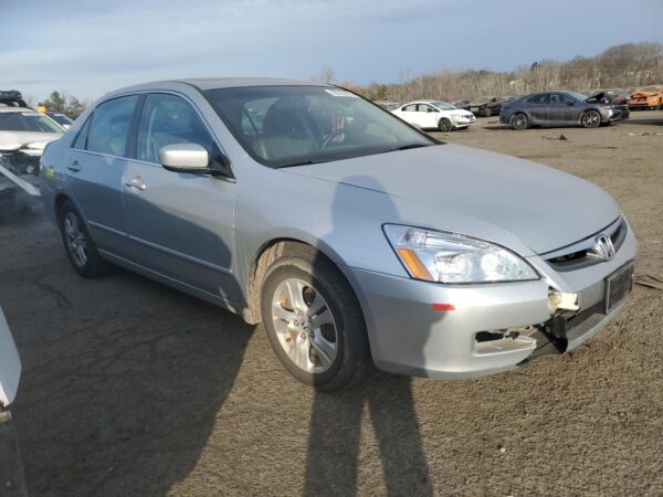 HONDA ACCORD SILVER - 1HGCM56776A109773