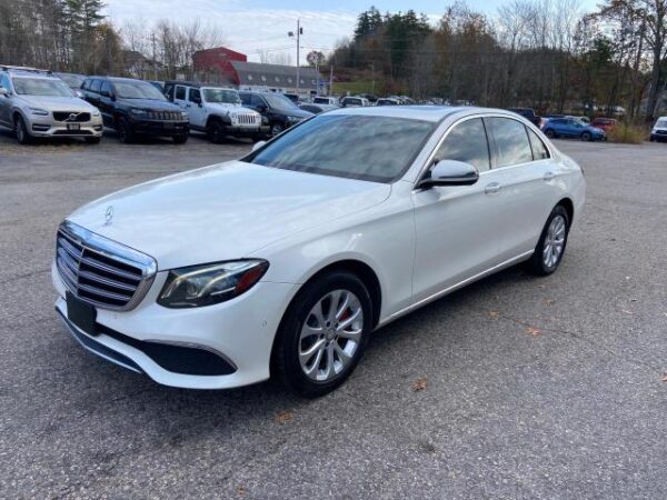 2017 Mercedes-Benz E300 4Mat White - WDDZF4KB9HA134447