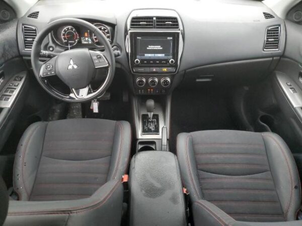 Mitsubishi OUTLANDER 2023 - JA4ARUAU4PU011549