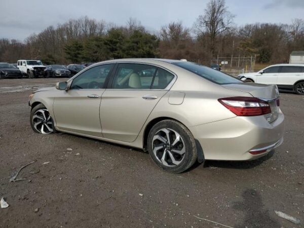 Honda Accord 2017 - 1HGCR2F87HA198756