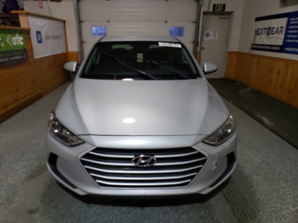 HYUNDAI ELANTRA SILVER - KMHD84LF9HU200621
