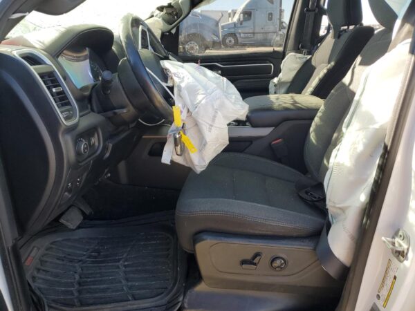 RAM 1500 WHITE - 1C6RREFM1LN179863