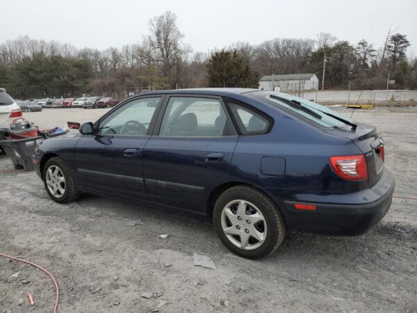 HYUNDAI ELANTRA BLUE - KMHDN56D55U157836