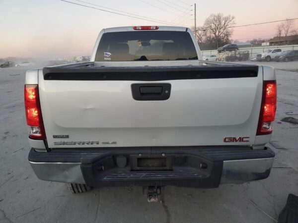 GMC SIERRA SILVER - 1GTR1VE01CZ113451