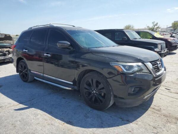Nissan PATHFINDER 2017 - 5N1DR2MN9HC668782
