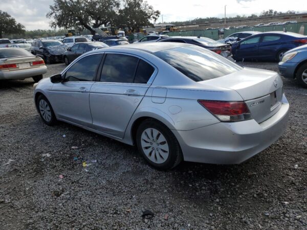 HONDA ACCORD SILVER - JHMCP263X8C013109