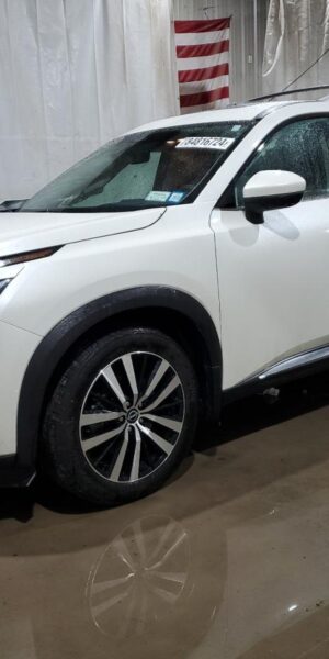 NISSAN PATHFINDER WHITE - 5N1DR3DKXRC217387
