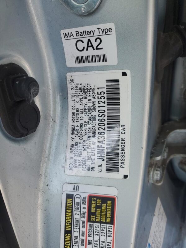 HONDA CIVIC SILVER - JHMFA36206S012551