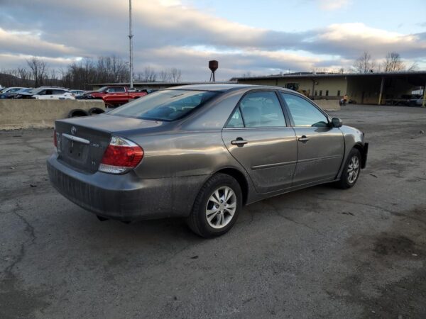 TOYOTA CAMRY CHARCOAL - 4T1BF32K75U618497