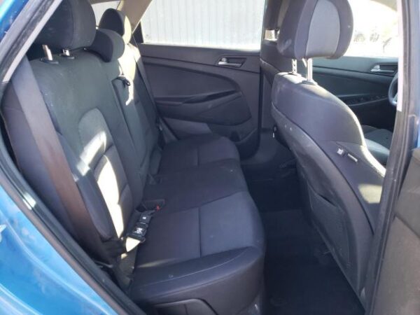Hyundai Tucson 2017 - KM8J23A44HU253419