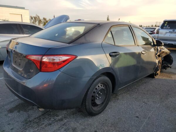 TOYOTA COROLLA BLUE - 2T1BURHEXKC243342