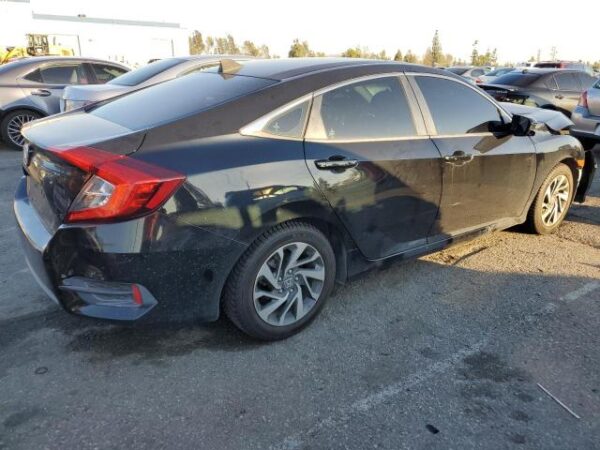 Honda Civic 2016 - 2HGFC2F83GH503460