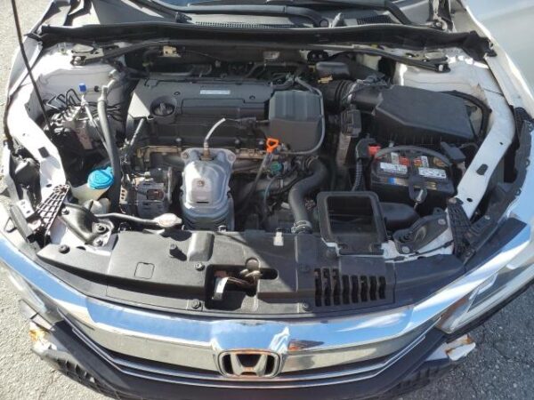 Honda Accord 2017 - 1HGCR2F64HA071963