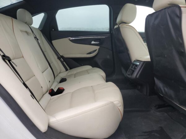CHEVROLET IMPALA WHITE - 2G1125S31J9148337
