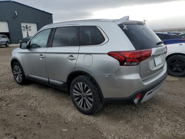 MITSUBISHI OUTLANDER SILVER - JA4AD3A38LZ035849
