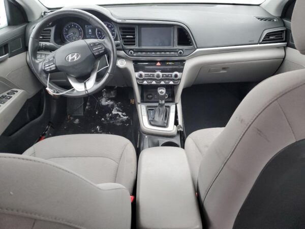 HYUNDAI ELANTRA GRAY - KMHD84LFXKU827755