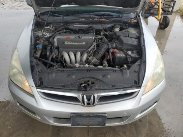 HONDA ACCORD SILVER - 1HGCM56837A052773