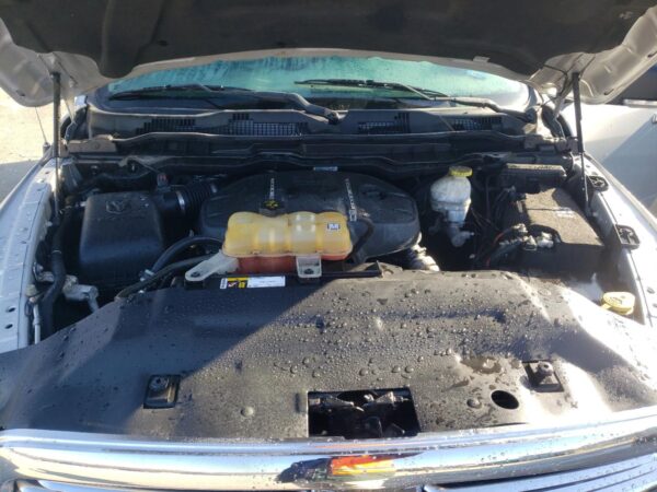 RAM 1500 SILVER - 1C6RR7LM7JS354714