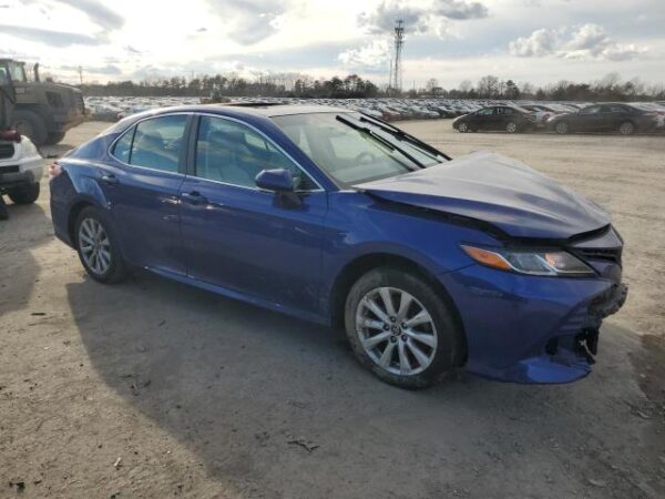 Toyota CAMRY 2018 - 4T1B11HK8JU579455
