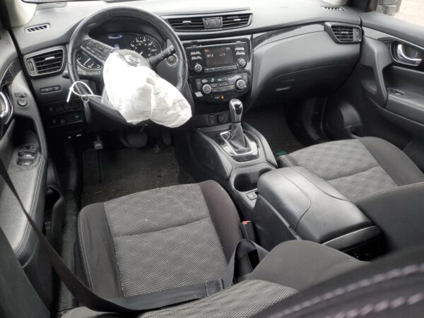 NISSAN ROGUE GRAY - JN1BJ1CRXJW200522