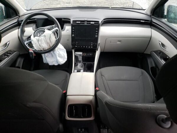 Hyundai Tucson 2022 - 5NMJFCAE5NH098142