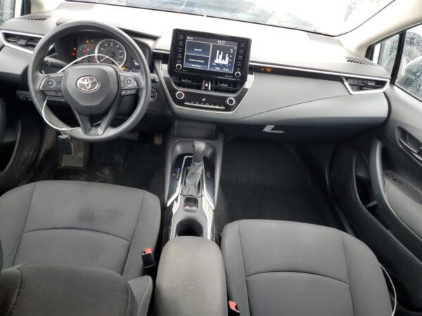 TOYOTA COROLLA WHITE - 5YFVPMAE1NP365531