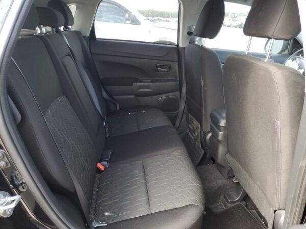 MITSUBISHI OUTLANDER BLACK - JA4ARUAU8RU010780