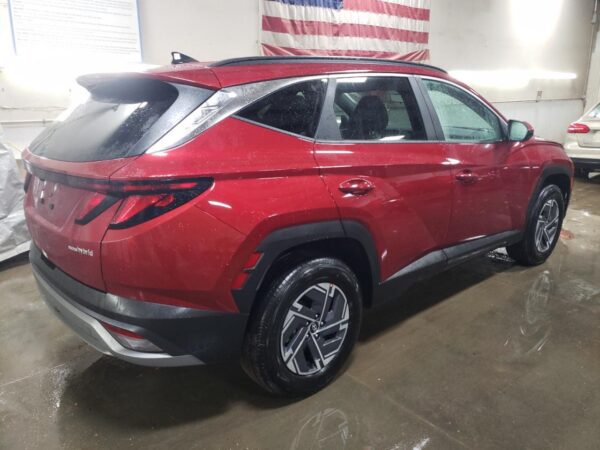 HYUNDAI TUCSON RED - KM8JBDD17SU272285