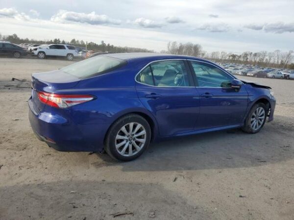 Toyota CAMRY 2018 - 4T1B11HK8JU579455