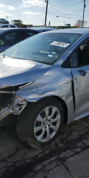TOYOTA COROLLA SILVER - JTDB4MEE3PJ001107