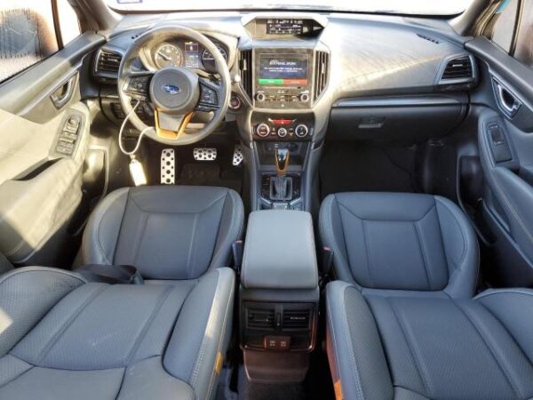Subaru FORESTER 2022 - JF2SKAMC8NH527033