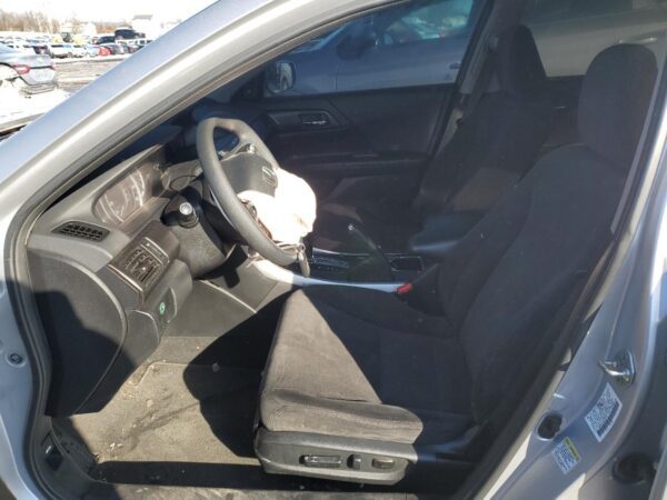 HONDA ACCORD SILVER - 1HGCR2F76DA065164