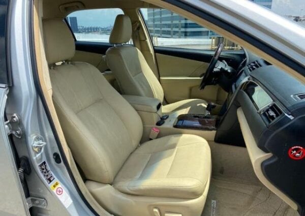 2016 Toyota Camry SILVER - JTNBF4FK203033017