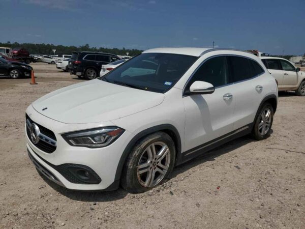 2022 Mercedes-Benz GLA 200 White 2.0L - W1N2477881J376579