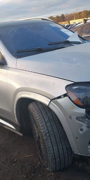 2024 MERCEDES-BENZ GLS600 Silver - 4J1GFF8HB2RB089564
