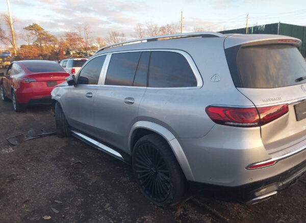 2024 MERCEDES-BENZ GLS600 Silver - 4J1GFF8HB2RB089564
