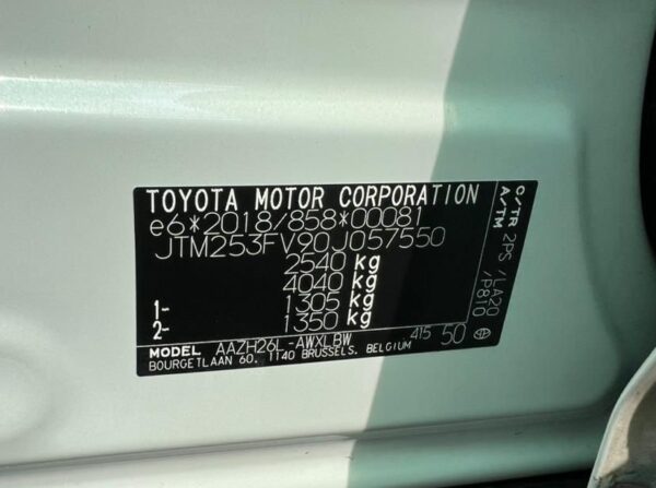 2024 Toyota Rav4 Hybrid White - JTM253FV90J057550