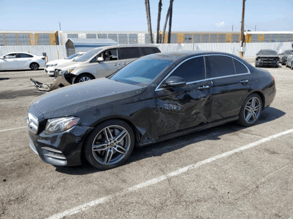 2019 Mercedes-Benz E200 Black - WDD2130801A648993