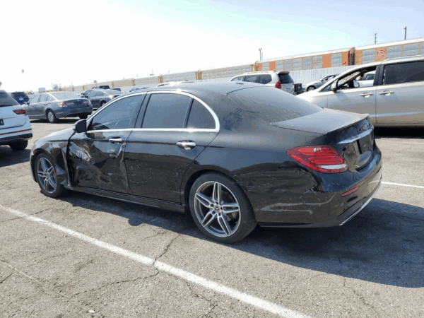 2019 Mercedes-Benz E200 Black - WDD2130801A648993