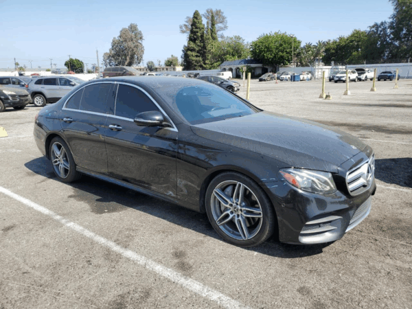 2019 Mercedes-Benz E200 Black - WDD2130801A648993