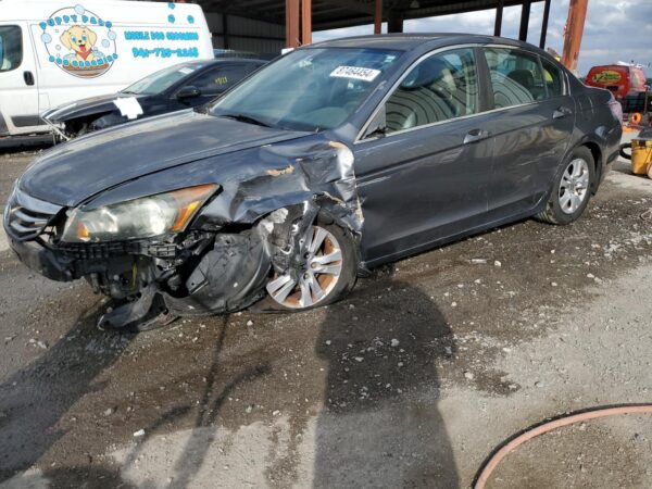HONDA ACCORD GRAY - 1HGCP2F65BA031971