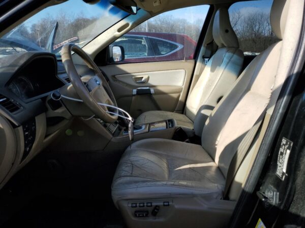 VOLVO XC90 BLACK - YV4982CZ8A1532286