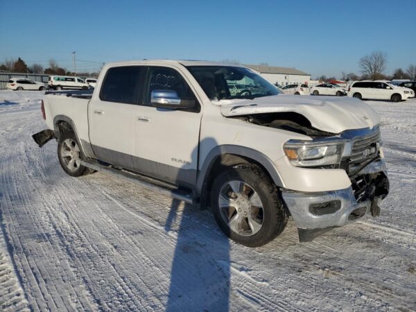 RAM 1500 WHITE - 1C6SRFJT0LN235989