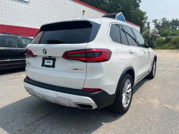 2019 BMW X5 xDrive White - 5UXCR6C54KLL00783