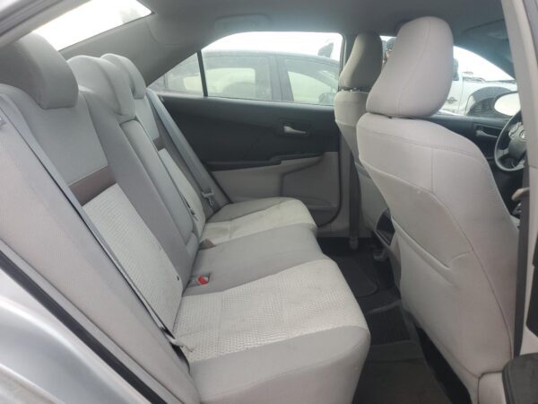 TOYOTA CAMRY SILVER - 4T4BF1FK7CR178220