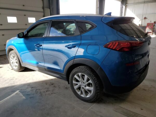 HYUNDAI TUCSON BLUE - KM8J33A44KU026557