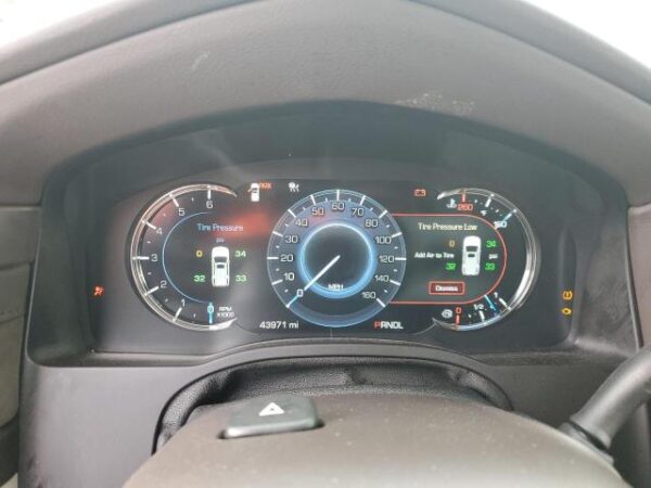 Cadillac Escalade 2017 - 1GYS4CKJ2HR217975