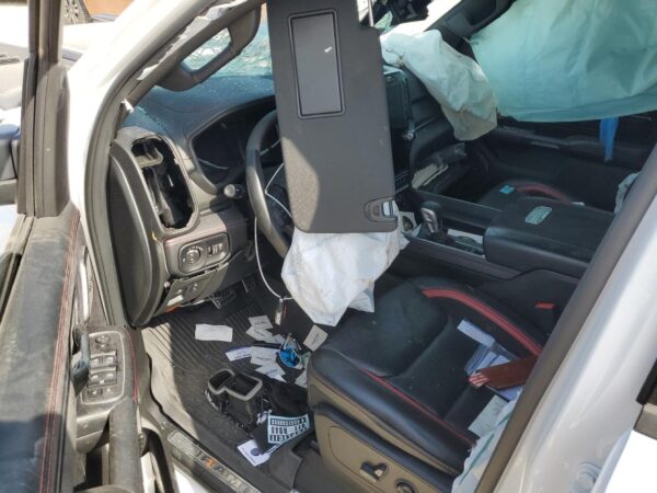 RAM 1500 WHITE - 1C6SRFU91PN515684