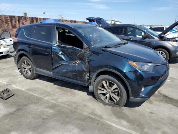 Toyota RAV4 2018 - JTMWFREV0JJ171148