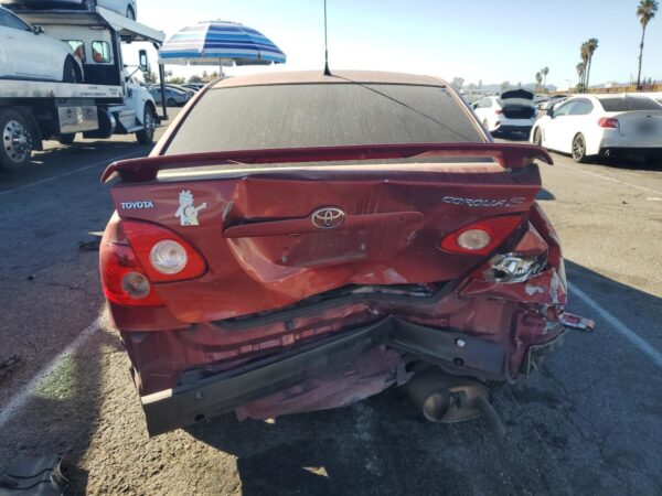 TOYOTA COROLLA RED - 1NXBR32EX8Z960970